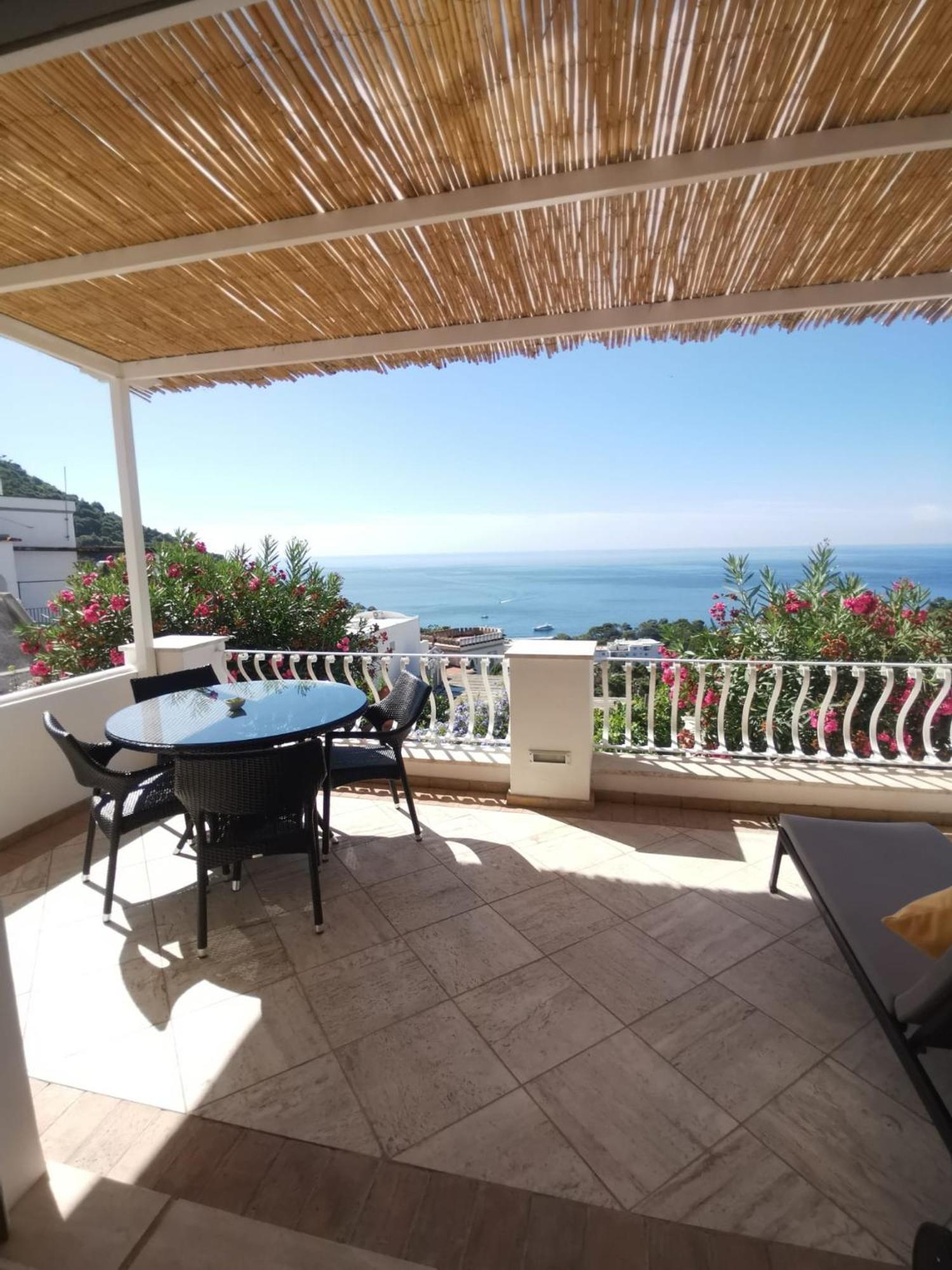 Villa La Panoramica 3 Camere 3 Bagni Капри Экстерьер фото